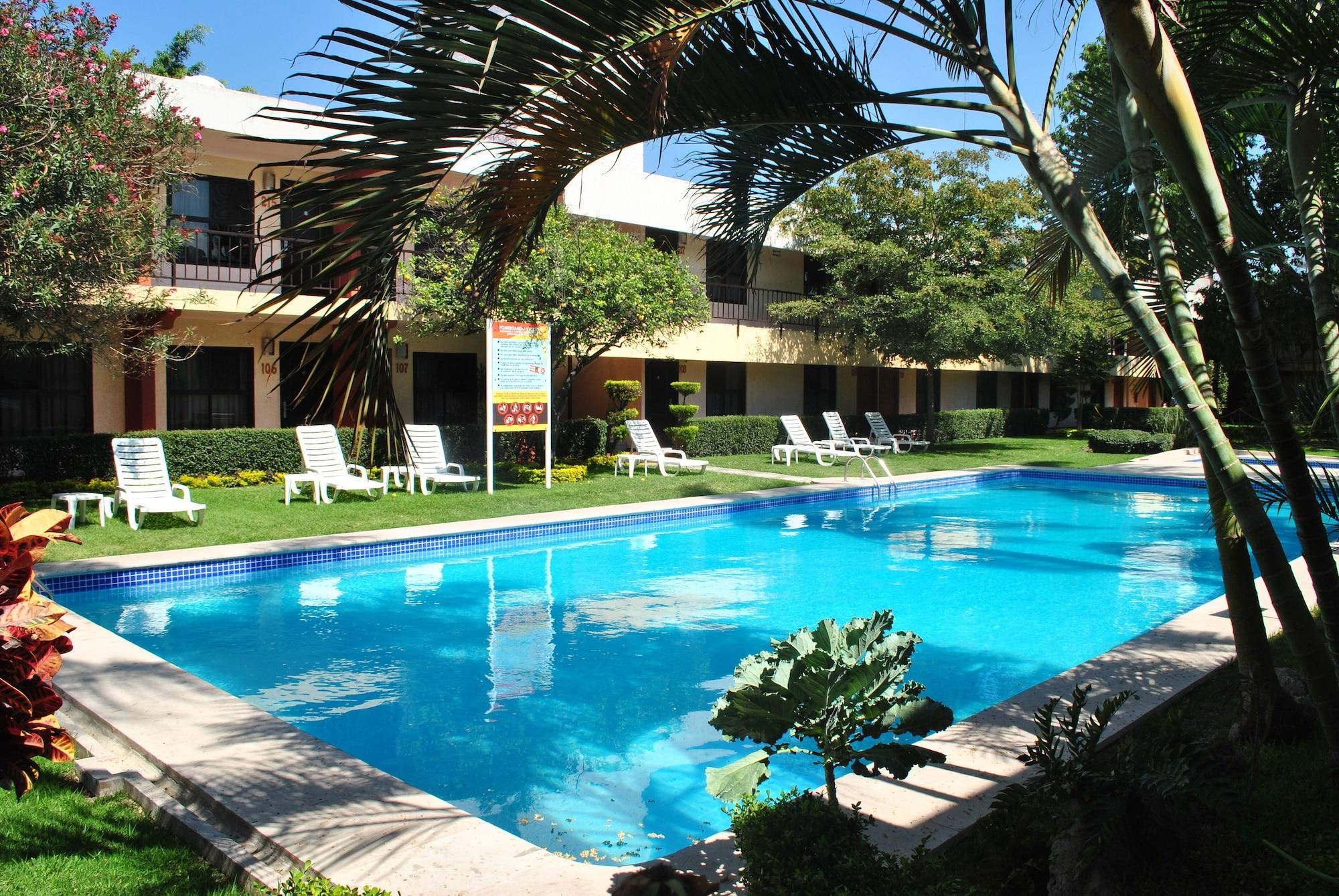 Hotel Puerta Del Sol Guadalajara Zapopan Esterno foto